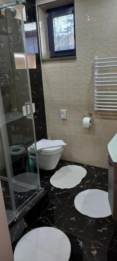 Apartman Navrchu 브레즈노 외부 사진