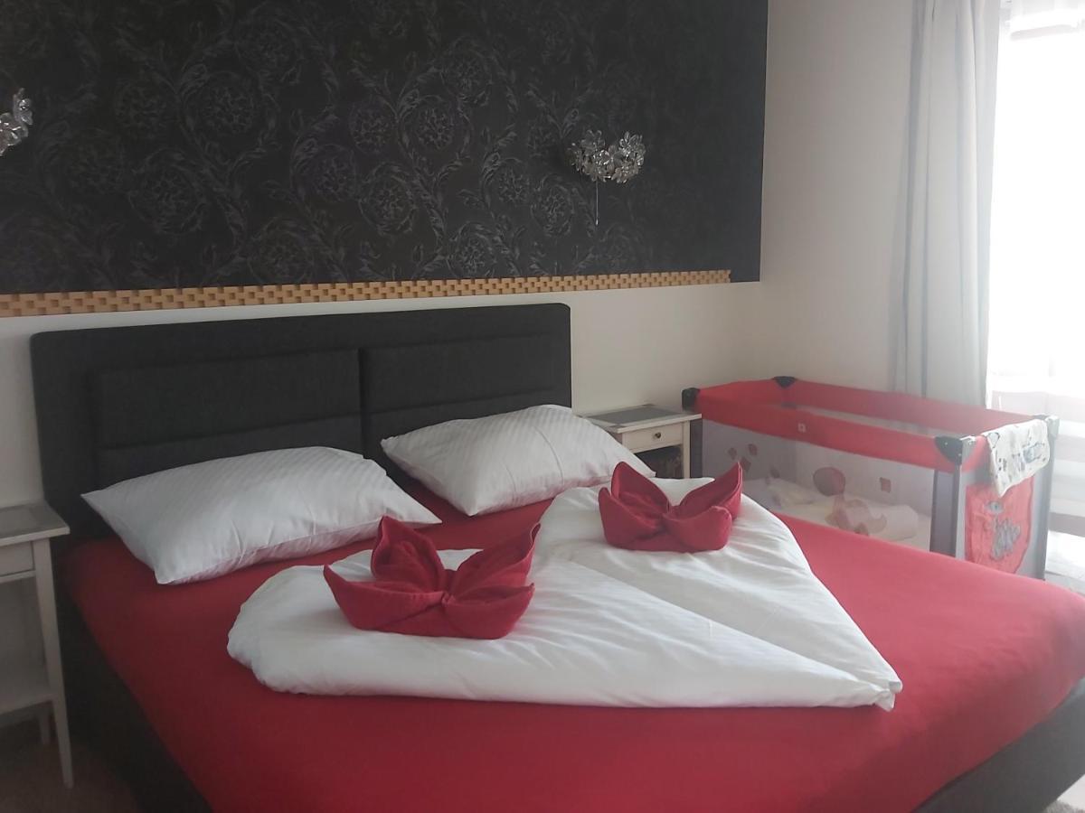 Apartman Navrchu 브레즈노 외부 사진